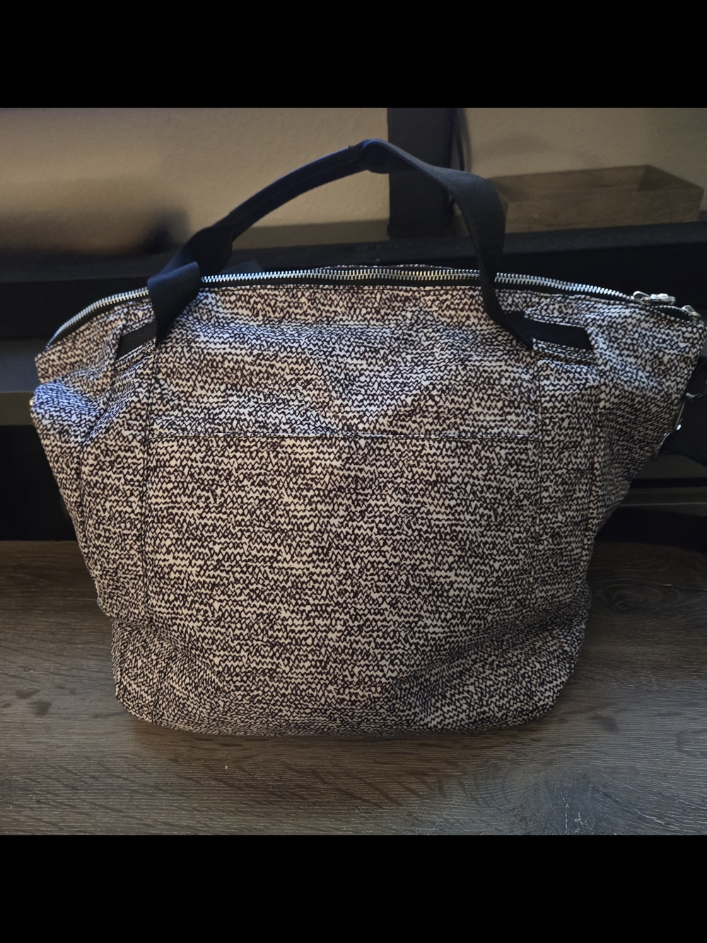 Kipling Tote - Picture 3 of 5